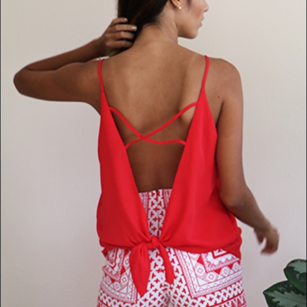 Red Backless Top - Picture 4 of 4